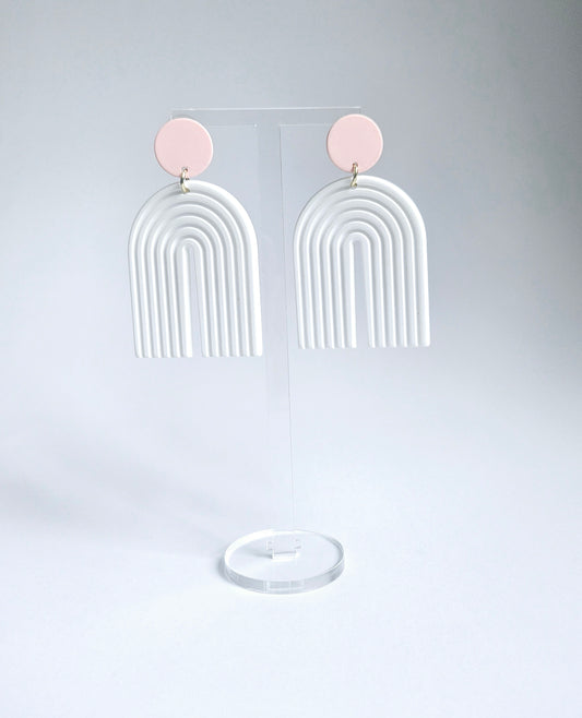 White Textured U-drop earring with light pink stud
