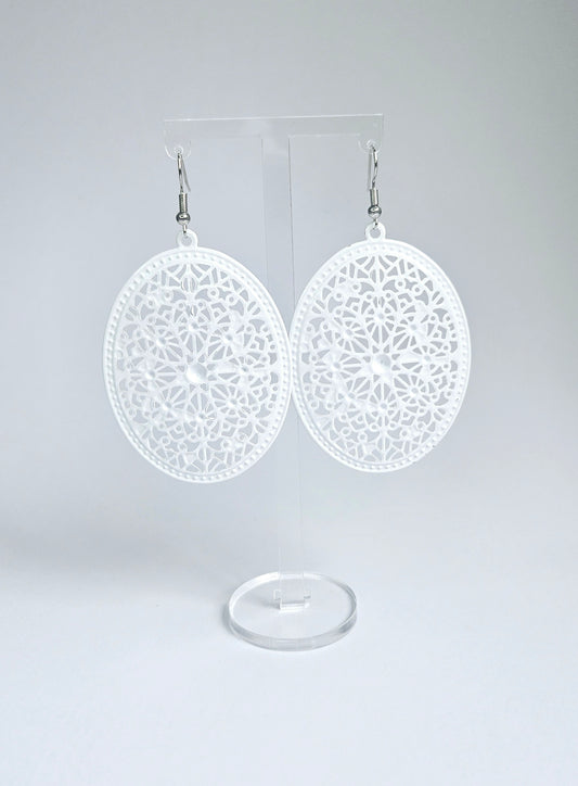 White Hollow Out Earring