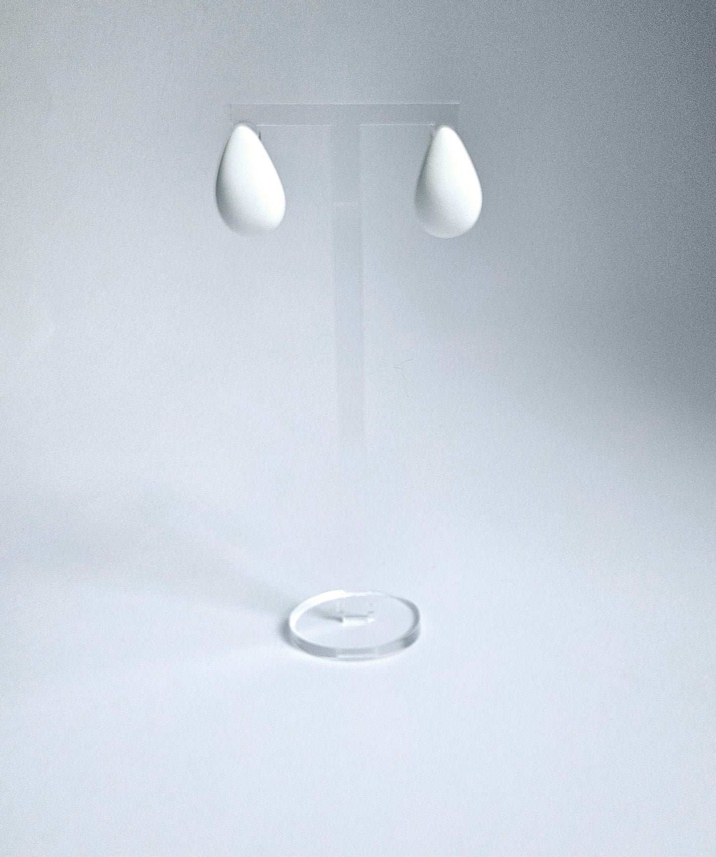 White Water Droplets Stud Earring