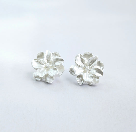 White Rose Stud Earring