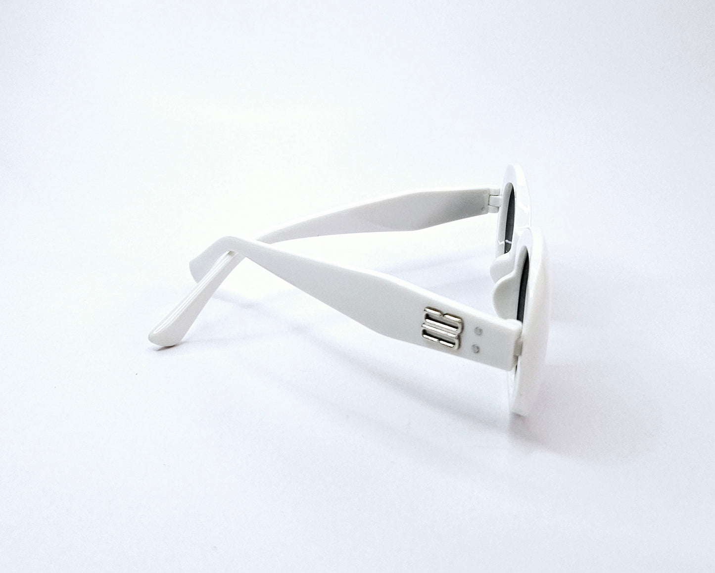 White frame Oval Shaped Sunglasses